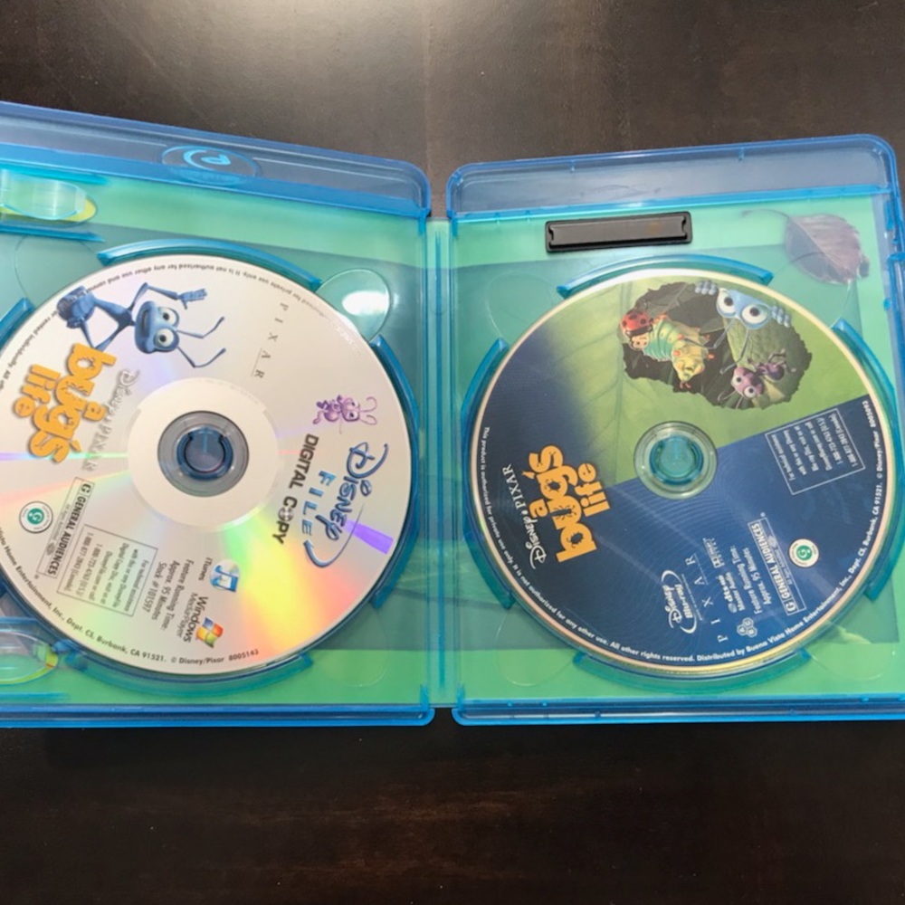 Disney Pixar “A Bug’s Life” Blu-ray Movie - Picture 3 of 5